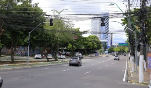 Semáforo na ladeira da Av. Umberto Calderaro será ativado neste domingo (23)