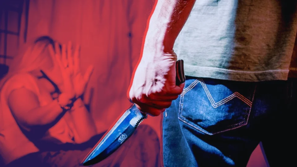 Marido tenta matar esposa a facadas enquanto ela segurava filha de 9 meses; Filha de 2 anos assistiu a cena