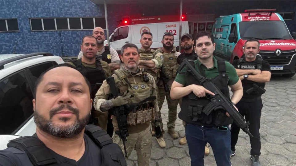 VEJA VÍDEO: Um dos envolvidos no tiroteio de ontem na Cosme Ferreira é morto em confronto com a Polícia