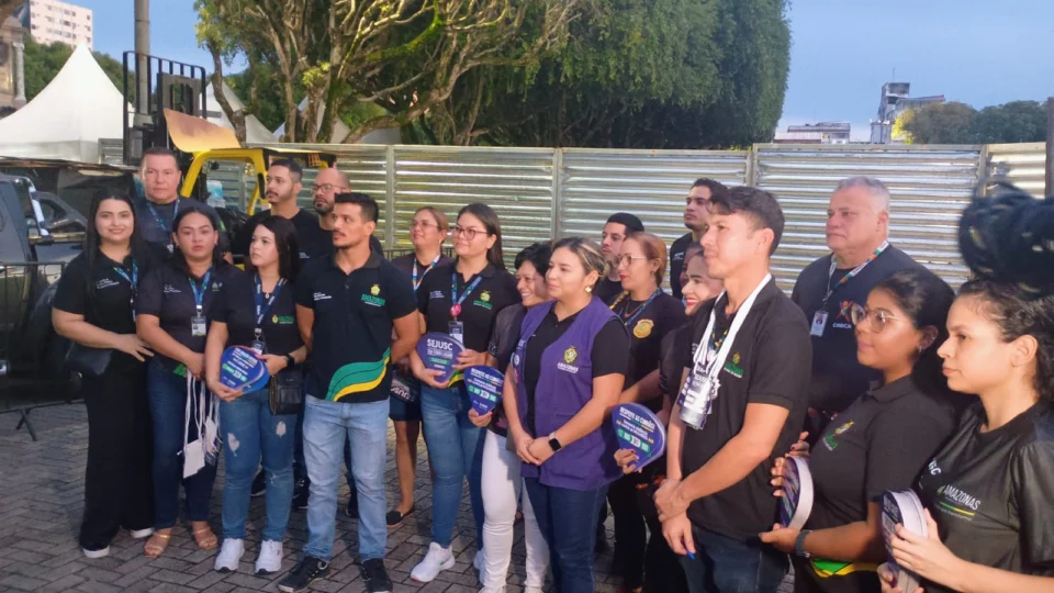 Sejusc realiza ação de conscientização sobre direitos humanos nas bandas da Bica e da Difusora