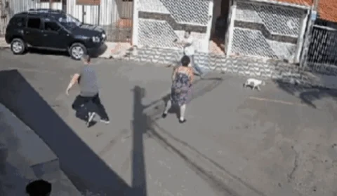 VEJA VÍDEO: motorista escolar é morto após briga com vizinho por estacionamento