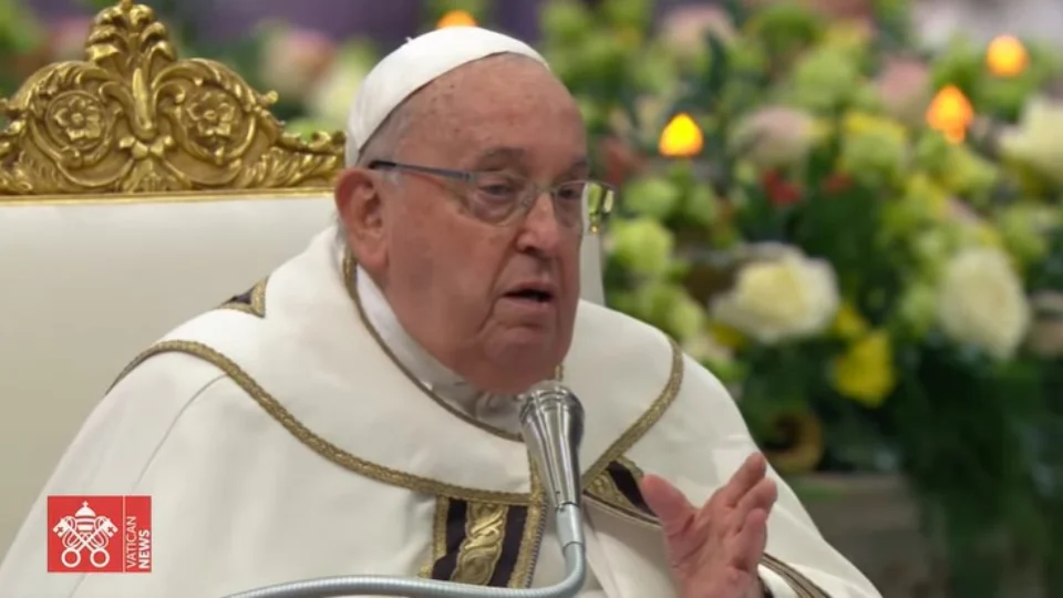 Papa Francisco é diagnosticado com pneumonia bilateral, diz Vaticano