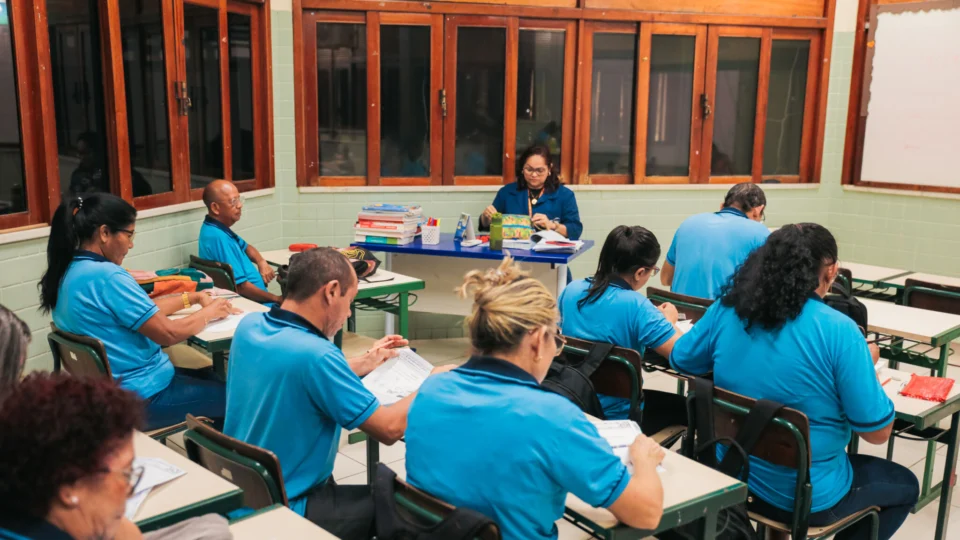 Inscrições gratuitas para EJA seguem abertas em duas unidades do Sesc Amazonas