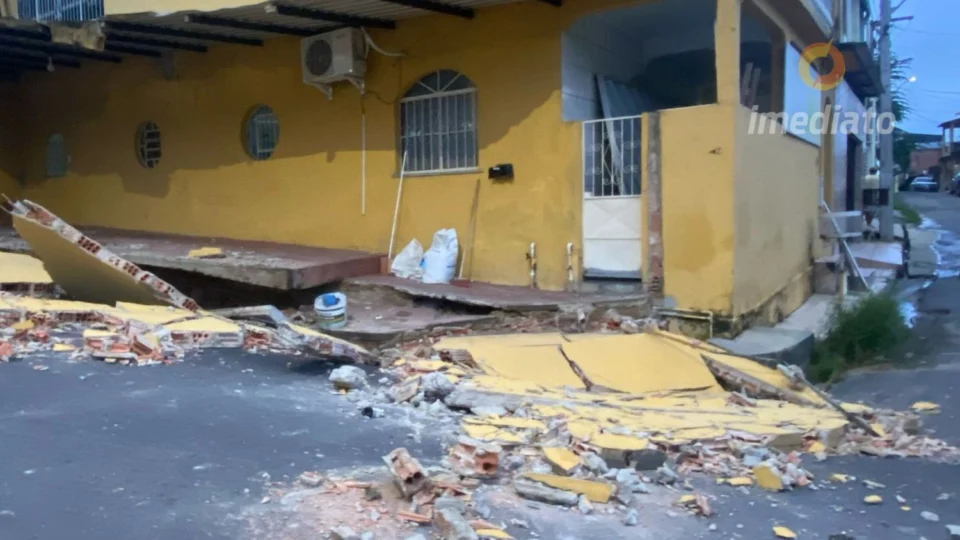 “Minha casa está em risco”, diz morador sobre desabamento no bairro São Francisco