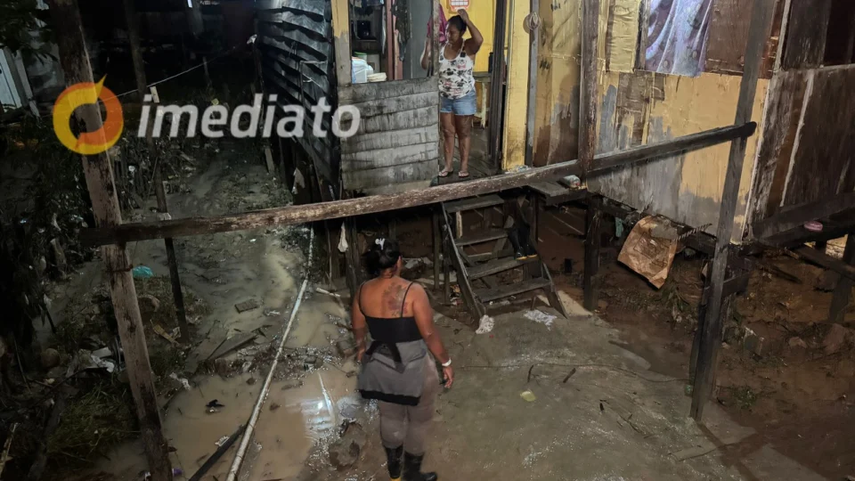 Moradores da comunidade Santa Marta clamam por socorro e denunciam abandono da Prefeitura