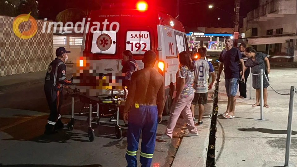 Motociclista fica ferido em acidente no bairro Japiim, em Manaus