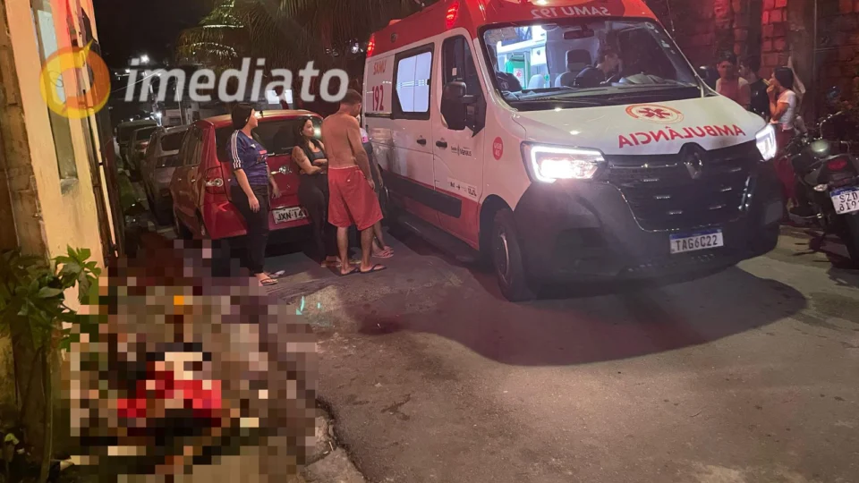 Homem é encontrado agredido em calçada no Bairro São José, Manaus