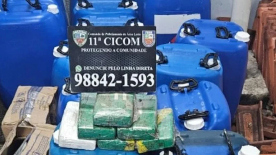 Polícia fecha laboratório de drogas em condomínio na zona leste de Manaus