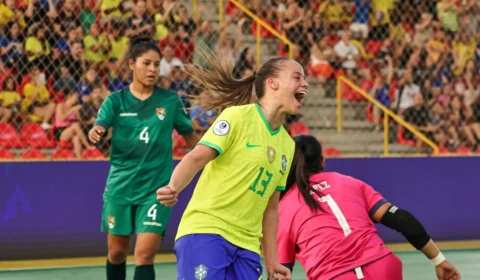Brasil goleia Bolívia na estreia da Copa América de futsal feminino