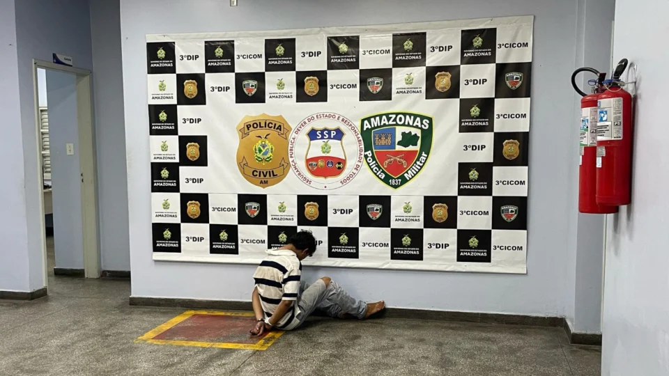 Suspeito é detido após tentativa de assalto na Avenida Tefé, em Manaus