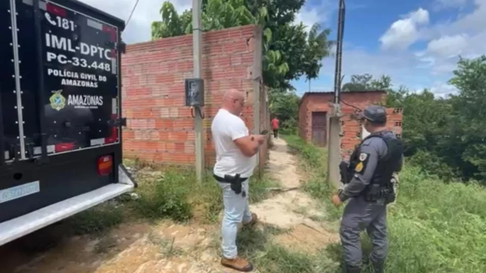 Homem é encontrado morto em residência no bairro Lago Azul, em Manaus