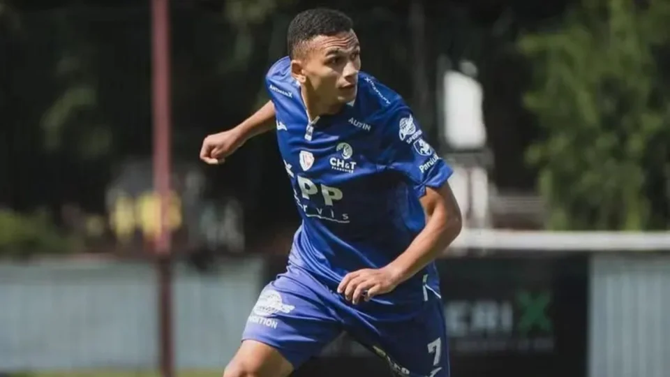 Jogador brasileiro Leandro Lima morre aos 23 anos na República Tcheca