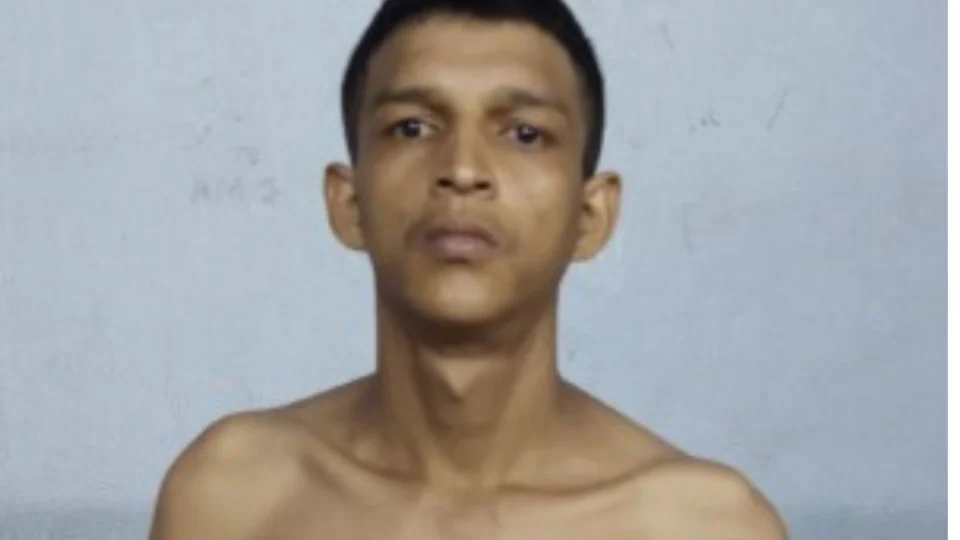 Preso de novo! Homem com ficha extensa é preso com simulacro em Manaus