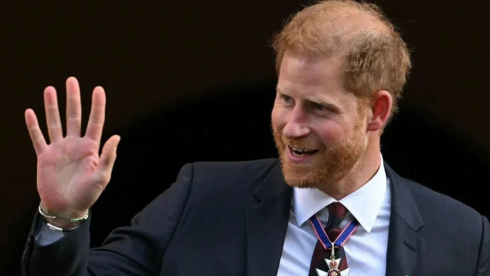 Príncipe Harry é acusado de ‘assédio’ e ‘intimidação’ em ONG na África