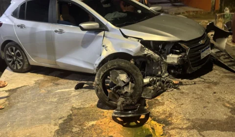 Acidente grave em rua do bairro Grande Vitória em Manaus devido a buracos na pista