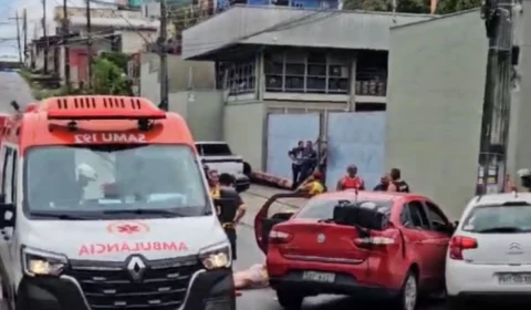 Colisão entre veículos deixa grávida ferida no bairro Petrópolis, em Manaus