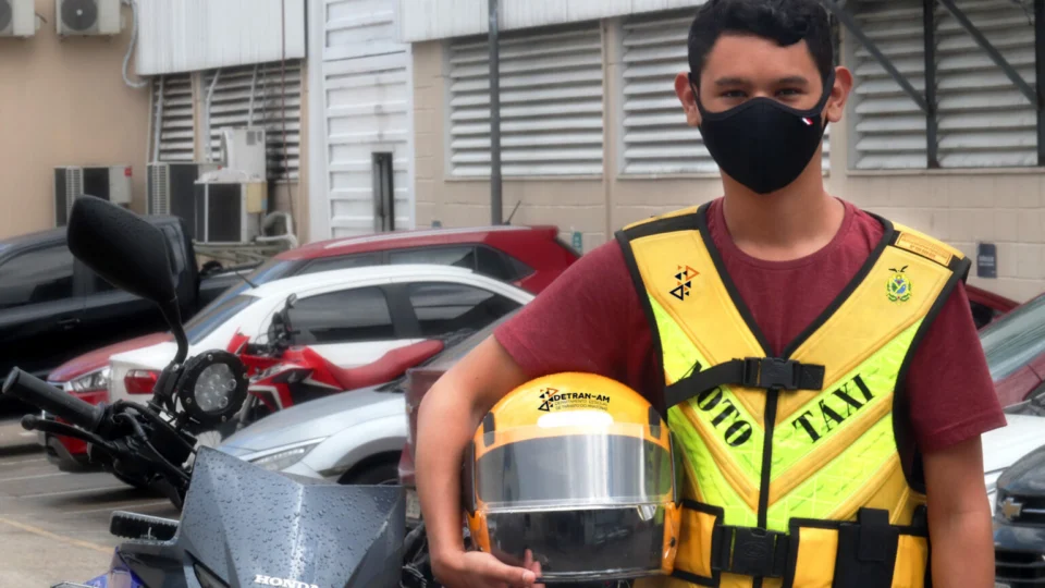 Escola Pública de Trânsito abre 100 vagas para cursos no Amazonas