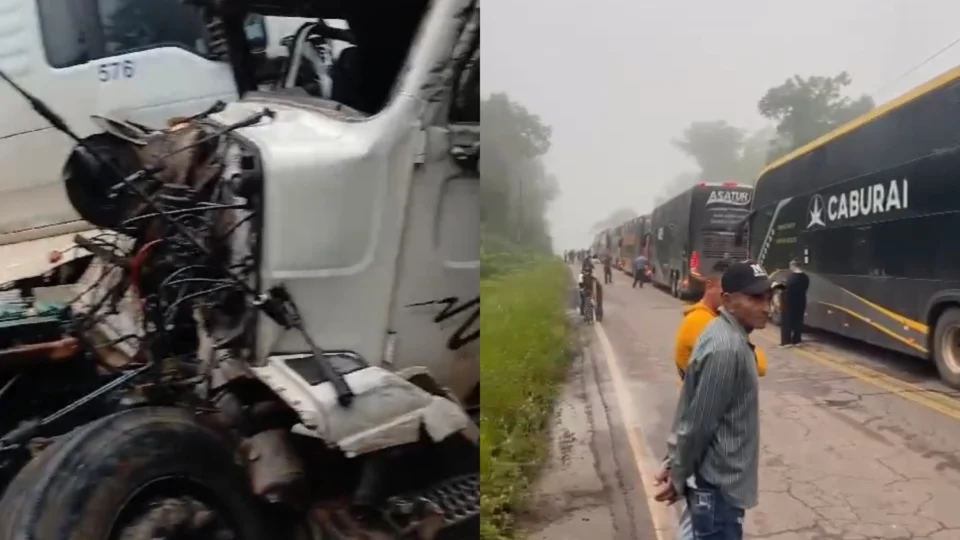 Vídeo: Acidente entre três carretas paralisa BR-174 em Presidente Figueiredo