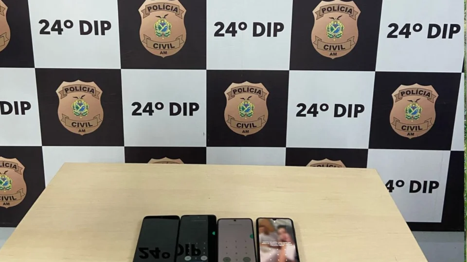 Homem é preso em flagrante por furto de celulares dentro de ônibus em Manaus