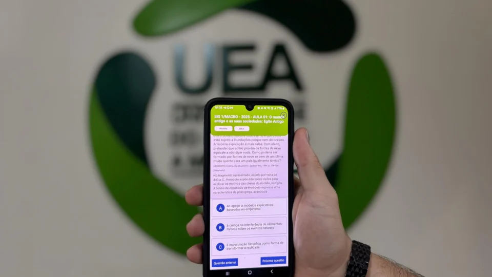 App do Pré-Vest UEA: nova versão realiza simulados para o Vestibular e SIS