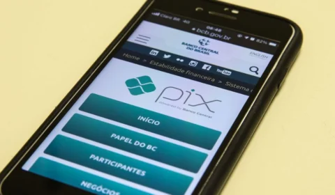 Mudanças no Pix: saiba como consultar e regularizar pendências no CPF