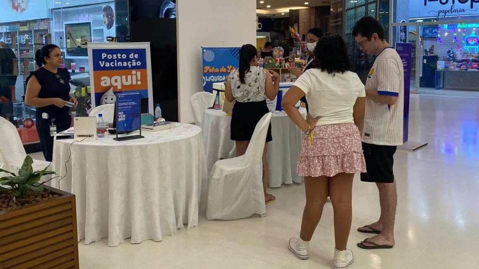 Shopping em Manaus promove campanha de vacinação; veja imunizantes disponíveis