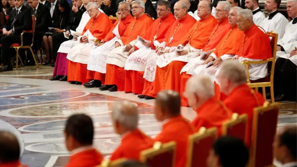 Vaticano marca início do conclave para 7 de maio