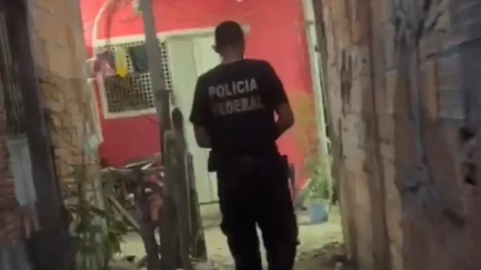 Polícia Federal prende investigado por crime de abuso sexual infantil no Amazonas