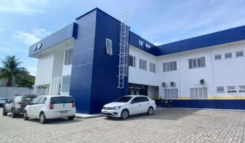 Polícia Civil prende mulher condenada a 11 anos por roubo majorado em terminal de ônibus em Manaus