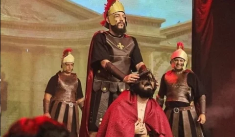 Encenação da ‘Paixão de Cristo’ e procissão do ‘Cristo Morto’ marcam celebrações da Semana Santa