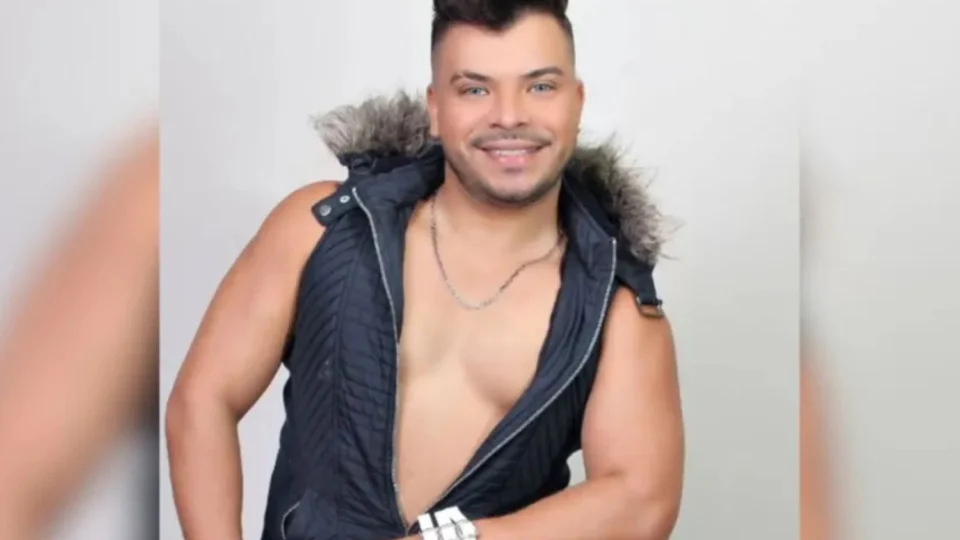 Cantor morre aos 39 anos vítima de mpox