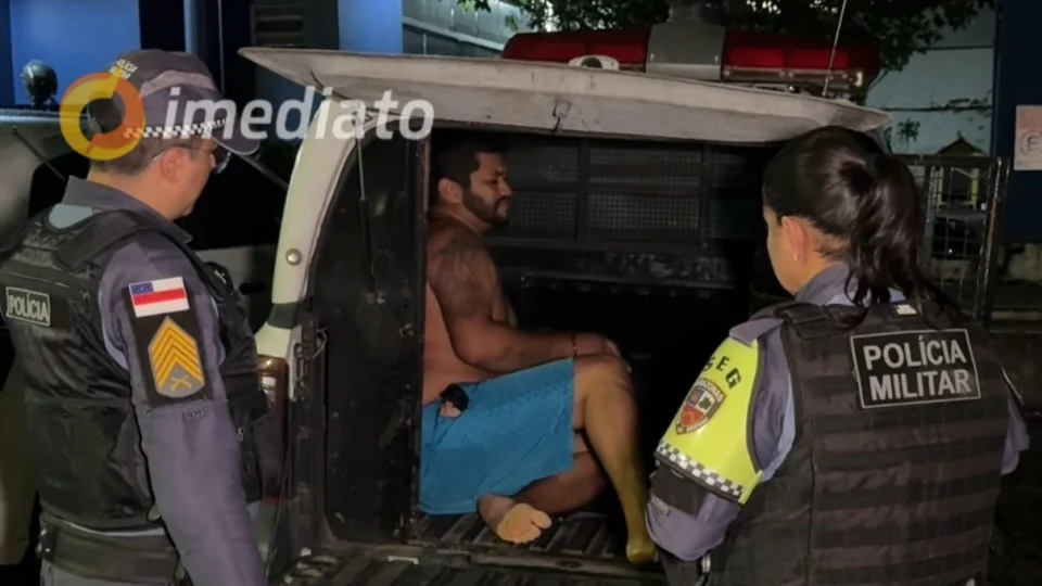 Foragido da justiça é preso após furtar charque em supermercado no bairro Educandos