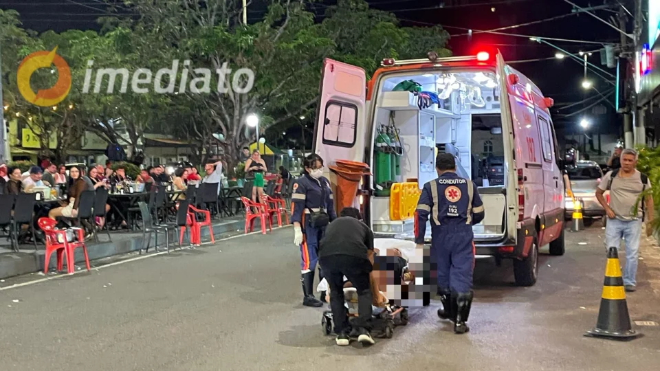 Patixa Teló passa mal e é socorrida na Praça do Caranguejo, no Eldorado
