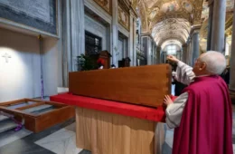 Papa Francisco é sepultado na Basílica de Santa Maria Maggiore