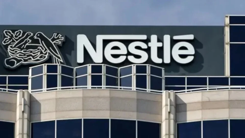 Nestlé é multada em R$ 13 milhões pelo Procon-SP por rótulos considerados enganosos
