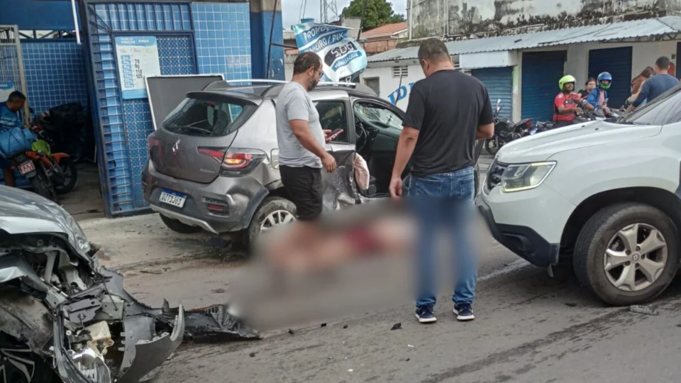Assaltante morre após troca de tiros com a polícia em Manaus