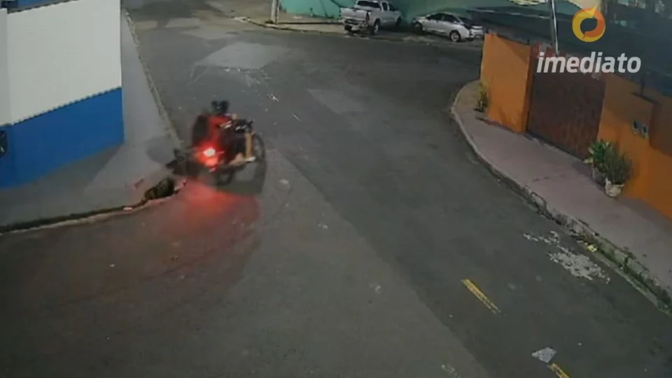 Família é rendida e tem R$ 20 mil roubados durante invasão em residência no bairro Aleixo