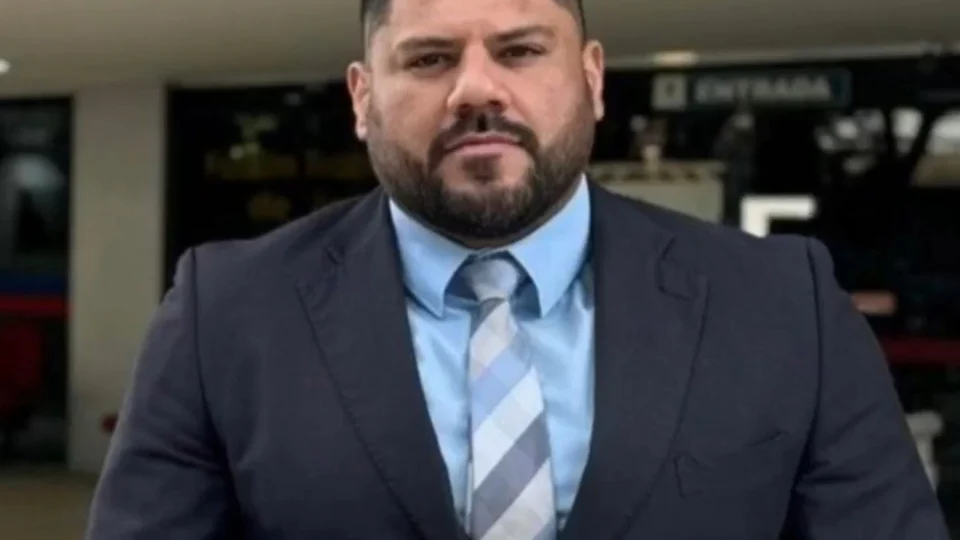 Advogado acusado de agredir esposa e a própria mãe é preso após ser identificado pelo ‘Paredão’ da SSP-AM”