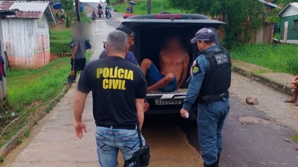 Homem é preso com cocaína e dinheiro do tráfico no interior do Amazonas