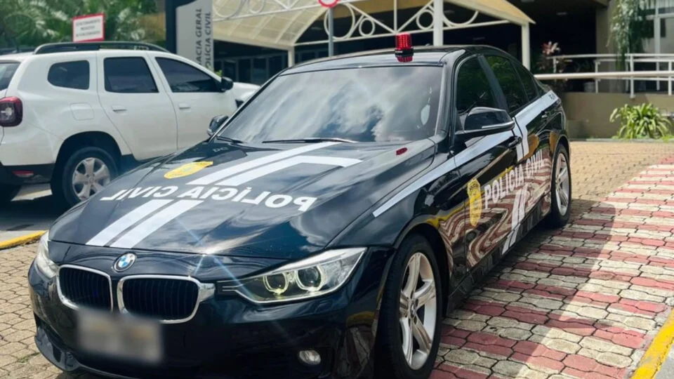 BMW apreendido em operação contra o tráfico de drogas é integrado à frota da Polícia Civil do Amazonas