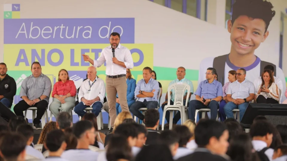 Governador Wilson Lima anuncia pagamento da terceira parcela do Fundef em abril