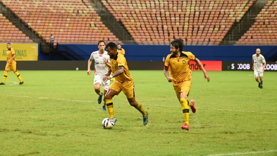 Amazonas FC estreia em casa na Série B com empate sem gols