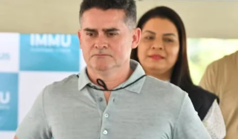 Prefeito David Almeida afirma que aumento da tarifa de ônibus em Manaus é inevitável