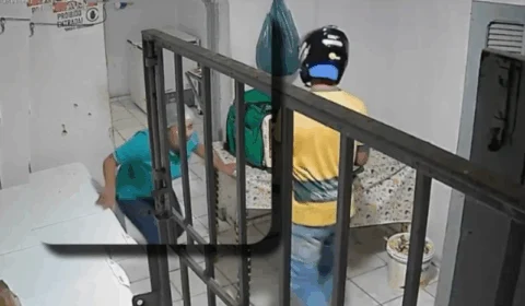 VEJA VÍDEO: mulher se desespera ao ver colega de trabalho executado dentro de lanchonete