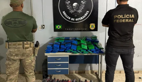 Polícia Federal apreende 46 kg de pasta base de cocaína no porto de Tabatinga