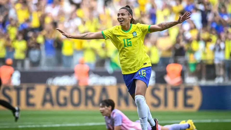 Seleção feminina disputa amistosos com o Japão