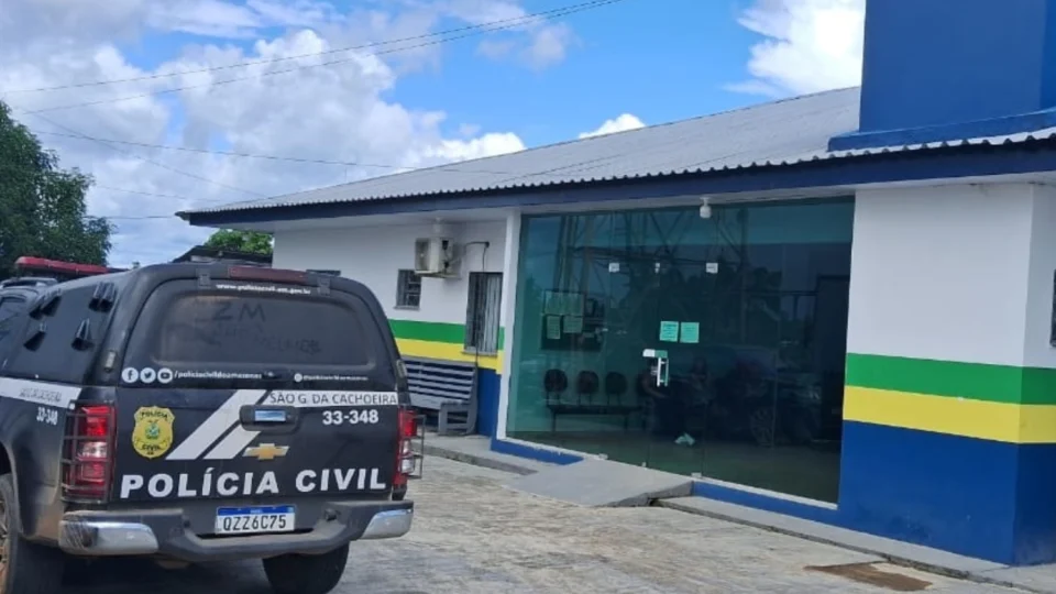 Homem é preso por violência psicológica contra a própria mãe no Amazonas