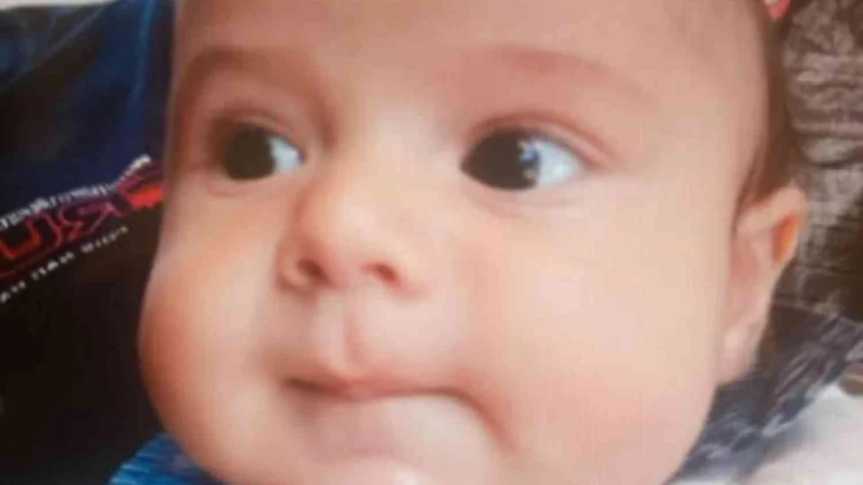 Tragédia em Creche Clandestina: Bebê de quatro meses morre engasgado com leite em Curitiba