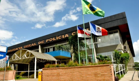 Veículos apreendidos em operações contra o tráfico de drogas vão a leilão em Manaus