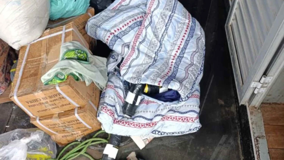 PMAM apreende 21,66 kg de pasta base de cocaína no porto do DNIT em Manaus